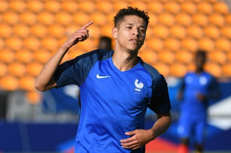Amical, Espoirs : La France accrochée par le Chili