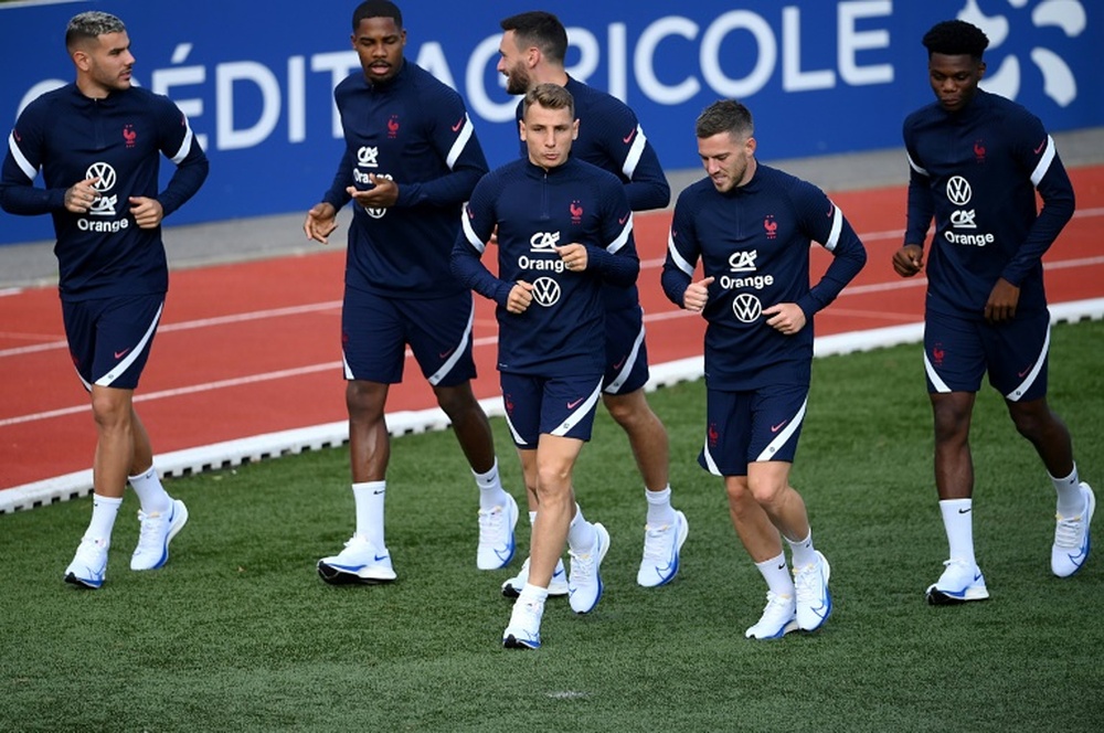 Les frères Hernandez titulaires contre la Belgique. AFP