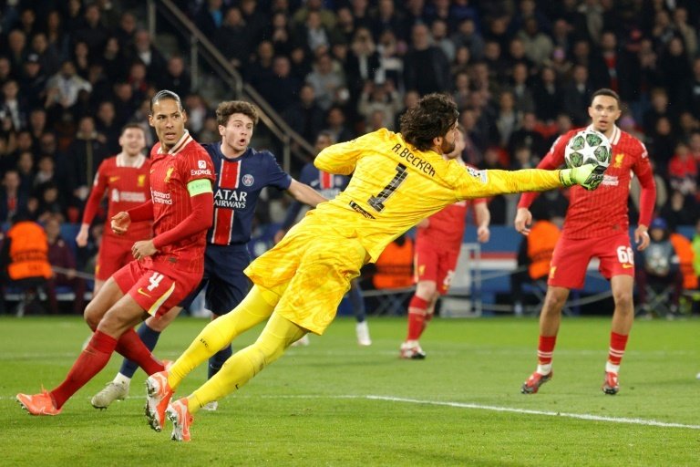Alisson, le gardien de Liverpool entre lumière et éclipses