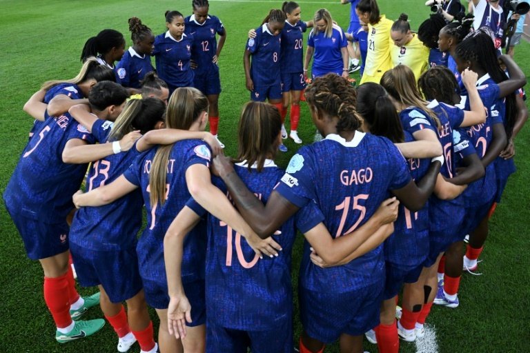 L'équipe de France et sa jeunesse veulent enchaîner face au Pays de Galles
