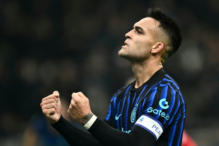 L'Inter, trop fort pour Côme, met Naples et l'AC Milan sous pression