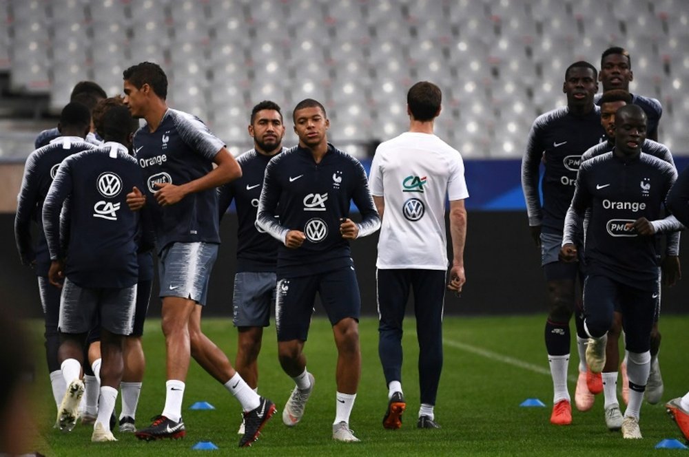Les joueurs de l'équipe de France à l'entraînement. AFP