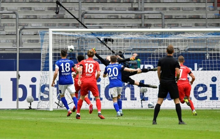 Schalke s'effondre à domicile contre Augsbourg