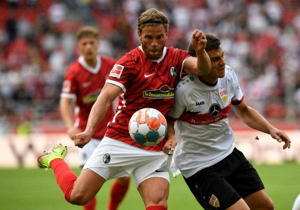 Le Bayer Leverkusen et Fribourg prennent provisoirement la tête. AFP