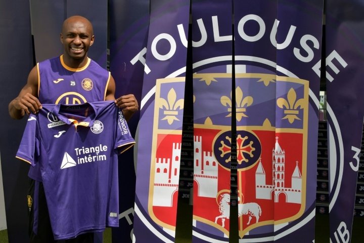 Stéphane Mbia résilie son contrat avec Toulouse