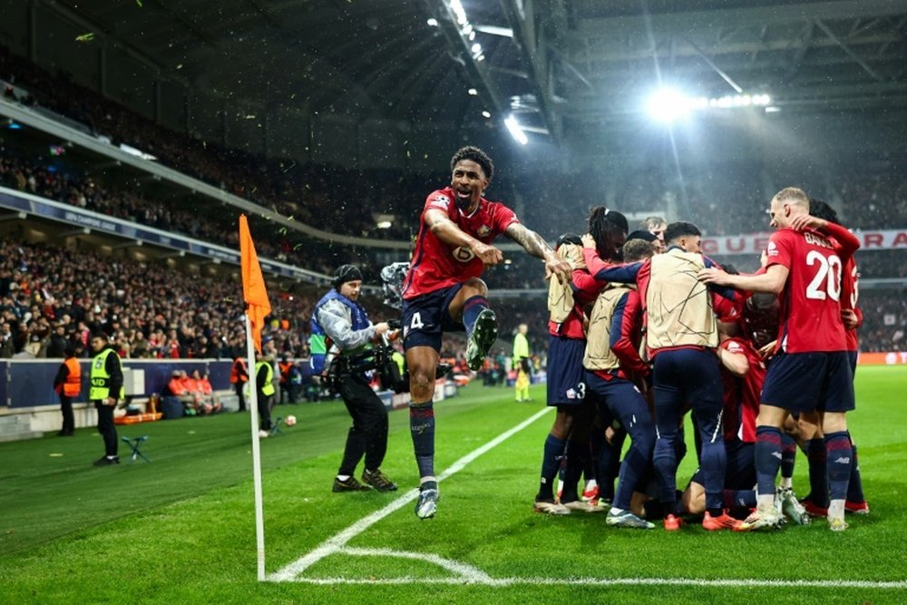 Lille en 8e, Paris sans soucis en barrages. AFP
