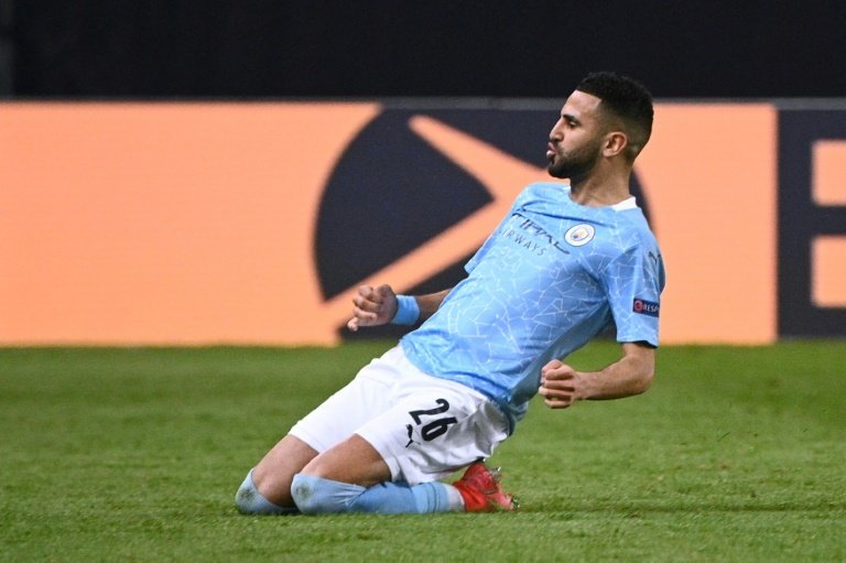 Mahrez, M. Coup franc a frappé au Parc des princes. afp
