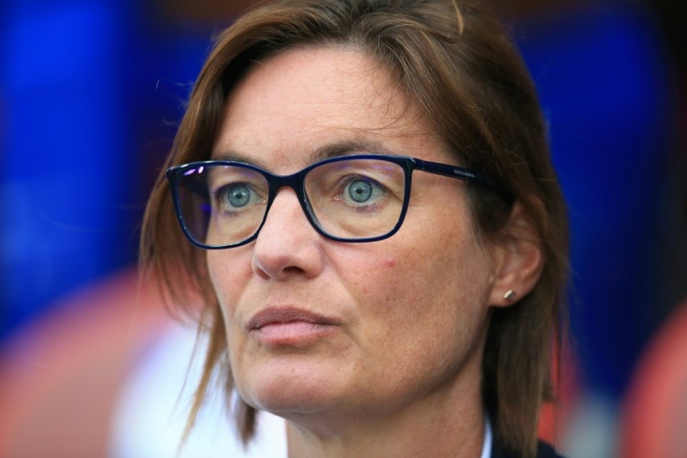 La sélectionneuse des Bleues Corinne Diacre prolongée jusqu'en août 2024. afp