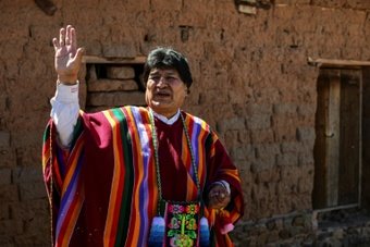 Des syndicats boliviens de planteurs de coca ont élu l'ancien président Evo Morales à la présidence du club de première division de football de Palmaflor, a annoncé jeudi l'un de ses dirigeants. 