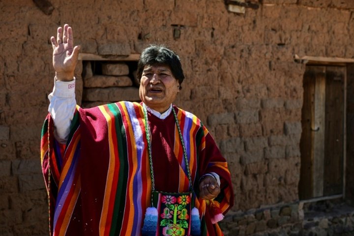 L'ex-président bolivien Morales élu à la tête d'un club de football