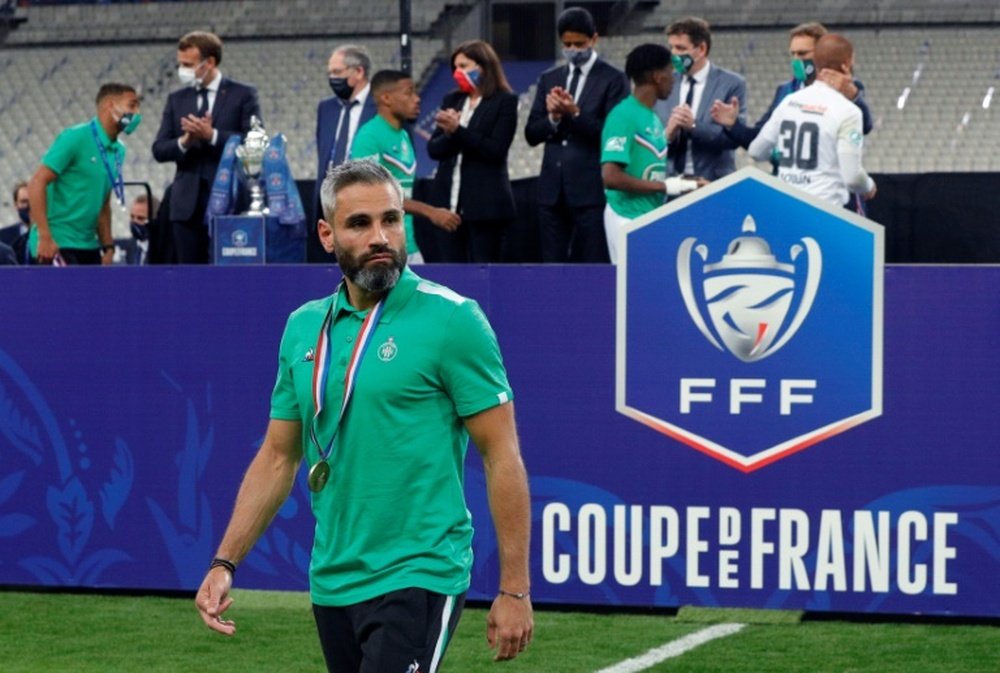 Loïc Perrin, capitaine de l'AS Saint Etienne, annonce sa retraite. afp