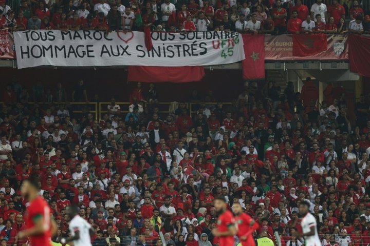 Au stade Bollaert de Lens, marée rouge et verte de solidarité avec le Maroc