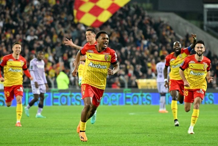 Lens étouffe Monaco et se rapproche de la Ligue des champions