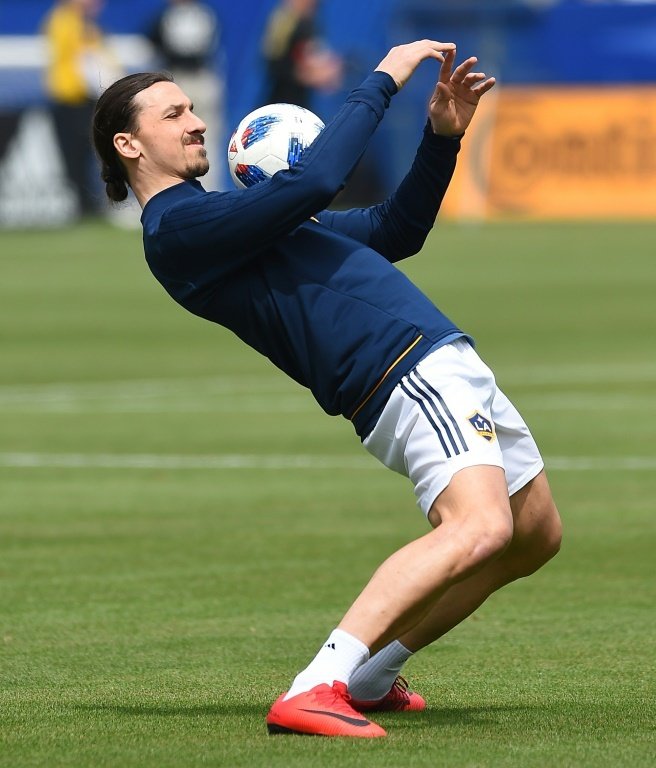 Ibrahimovic marque deux fois, le Galaxy perd à nouveau