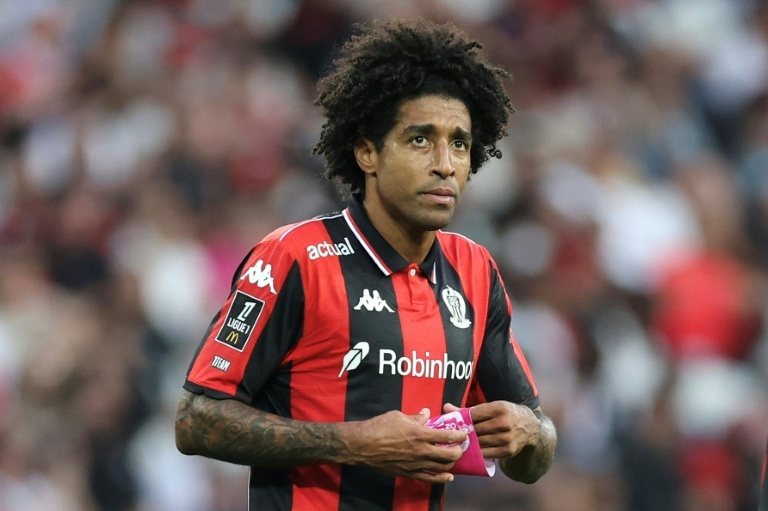 Nice arrache une victoire dans la douleur contre Lyon