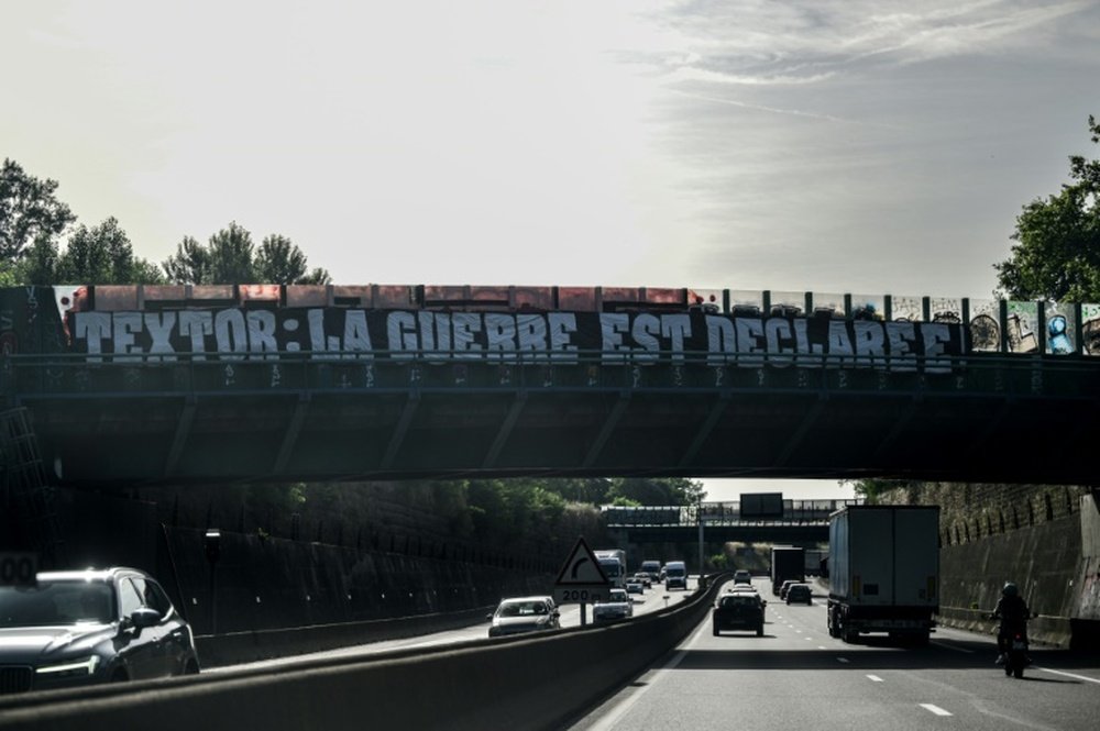 Colère et dépit des supporters de l'OL. AFP