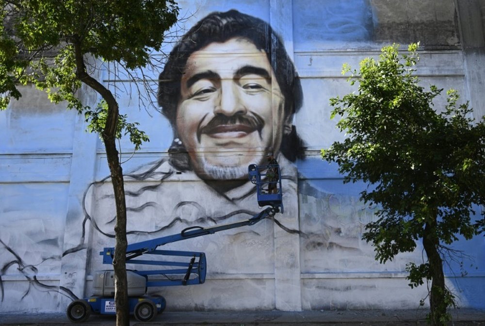 La fresque murale géante de Maradona futur lieu de culte. AFP
