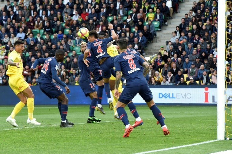La défense du PSG sincline devant le FC Nantes. AFP