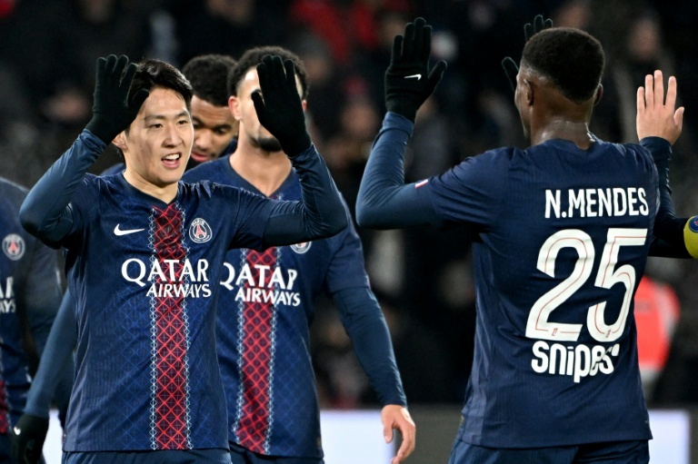 Ligue 1: Sem seus principais jogadores, PSG retoma a liderança antes da Champions