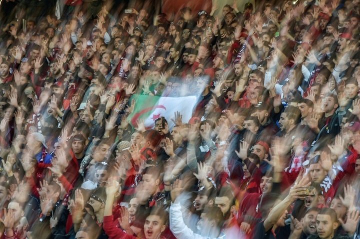 Algérie : les stades de foot, laboratoires politiques de la contestation