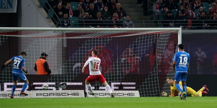 Leipzig malmené par Hoffenheim à domicile