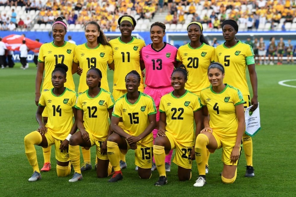 Les footballeuses jamaïcaines avant leur match contre l'Australie à Grenoble. AFP