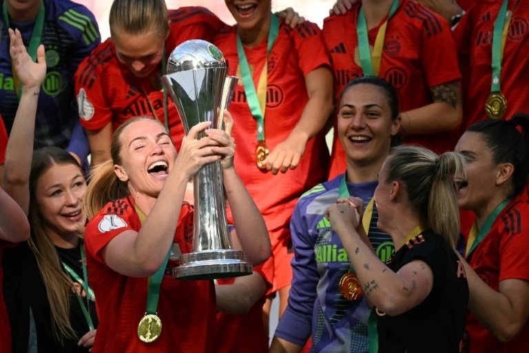 Le Bayern féminin gagne la Coupe et réussit son premier doublé