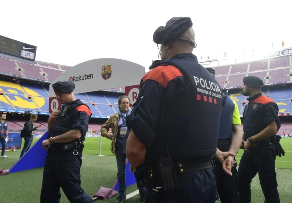 Espagne: 3.000 agents mobilisés pour la sécurité du Clasico Barça-Real. AFP
