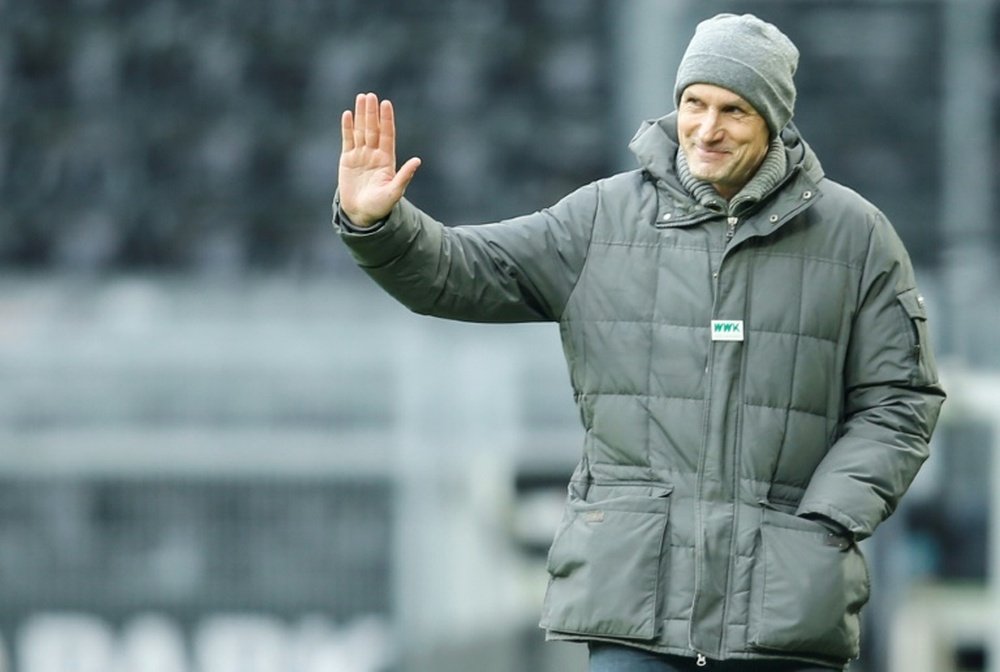Augsbourg limoge son coach à trois journées de la fin de la saison. AFP