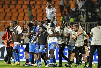 La RD Congo s'est qualifiée dimanche pour les quarts de finale de la CAN en éliminant l'Égypte (1-1, 8 t.a.b. à 7) après des tirs au but qui ont vu le gardien Lionel Mpasi supplanter le spécialiste égyptien Gabaski dans le rôle du héros.