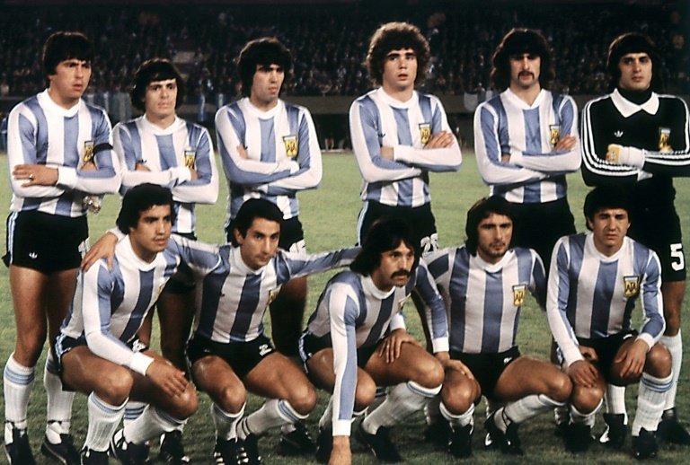 Décès du champion du monde argentin Luis Galvan. AFP