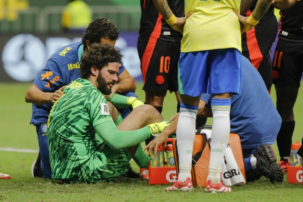 Alisson forfait pour Brésil-Argentine. AFP