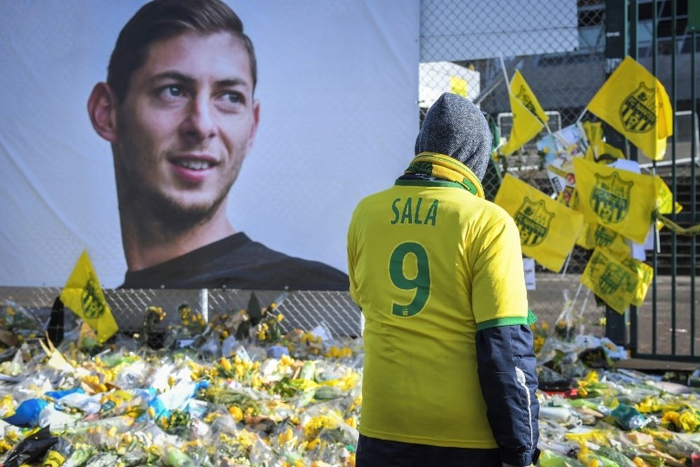 Des supporters du FC Nantes rendent hommage à l'Argentin disparu en mer Emiliano Sala. AFP