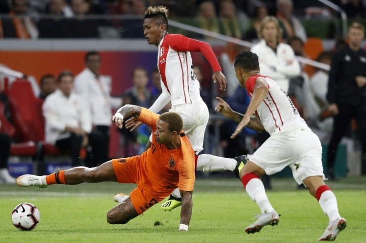 Face au Pérou, Depay a fait honneur à Sneijder qui a raccroché les crampons
