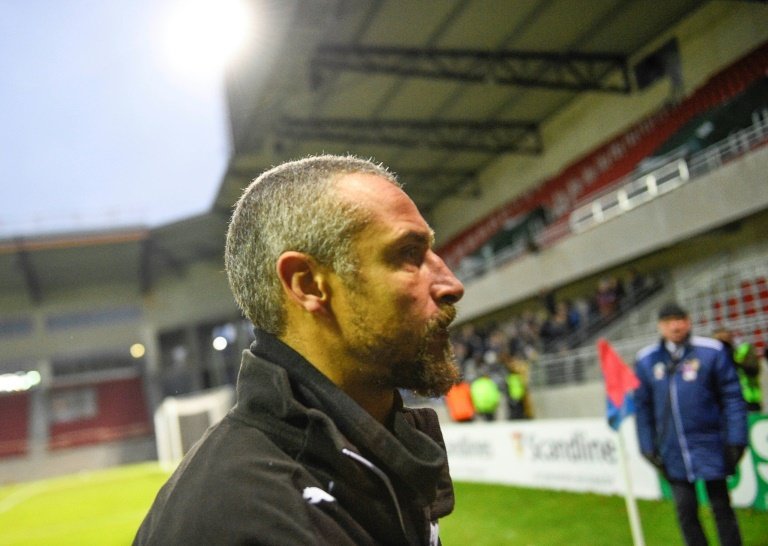 Lentraîneur dHelsingborg Henrik Larsson, défait avec son équipe sur sa pelouse, en match de barrage du maintien, le 20 novembre 2016