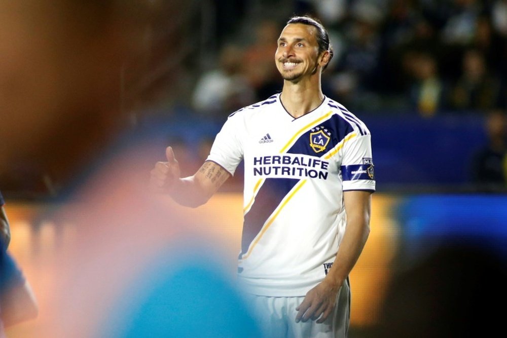 Le Los Angeles Galaxy remporte le derby grâce à un triplé d'Ibrahimovic. AFP