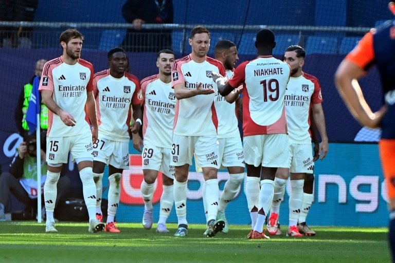 L'Olympique Lyonnais remonte et enfonce Montpellier