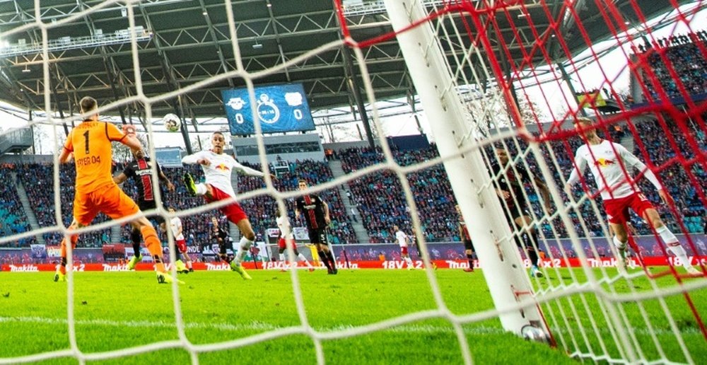 Bayern sourit jaune. AFP