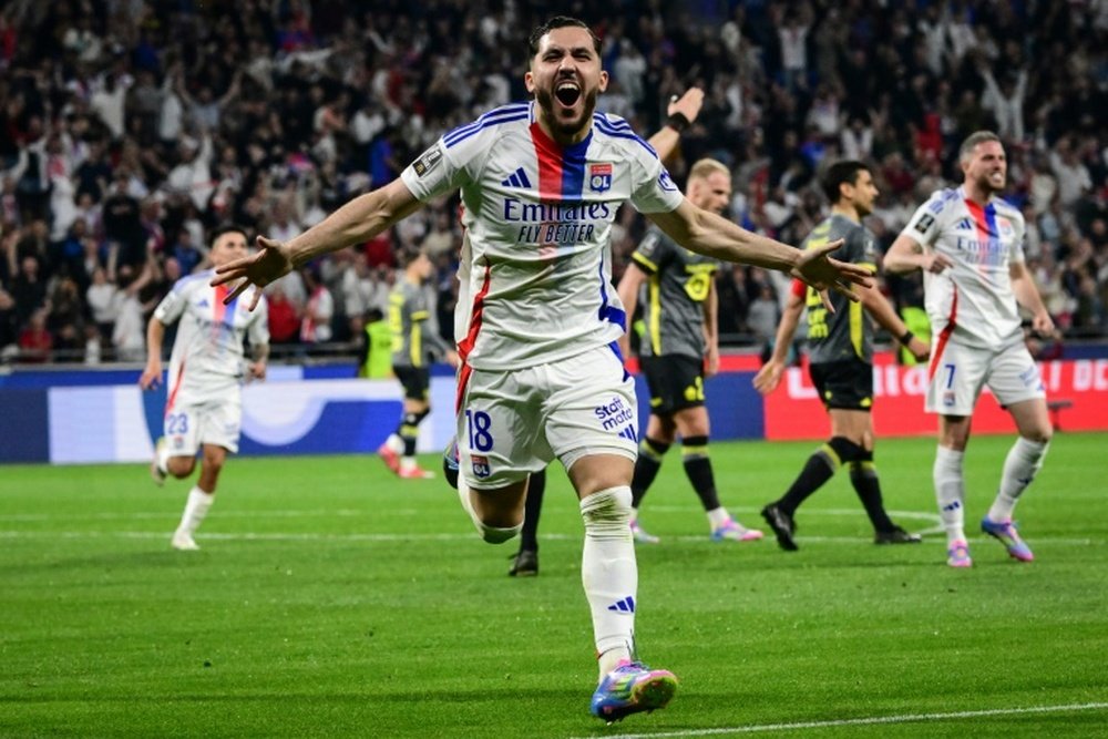 Le Lyonnais Rayan Cherki auteur du but de la victoire face à Lille. AFP