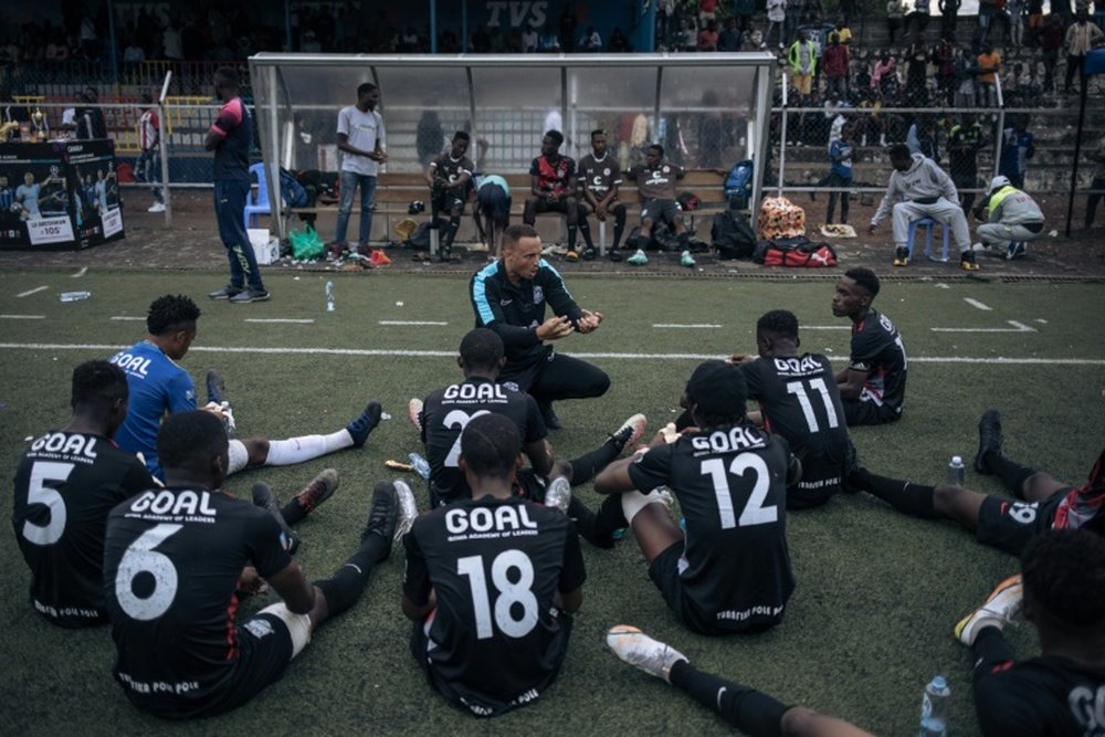 RDC : recruteurs de clubs européens à Goma, un espoir pour le foot dans l'Est meurtri. afp