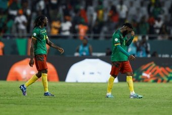 Deux géants d'Afrique en danger: le Cameroun et l'Algérie risquent de quitter la CAN dès mardi, chacun dans leur groupe, les 