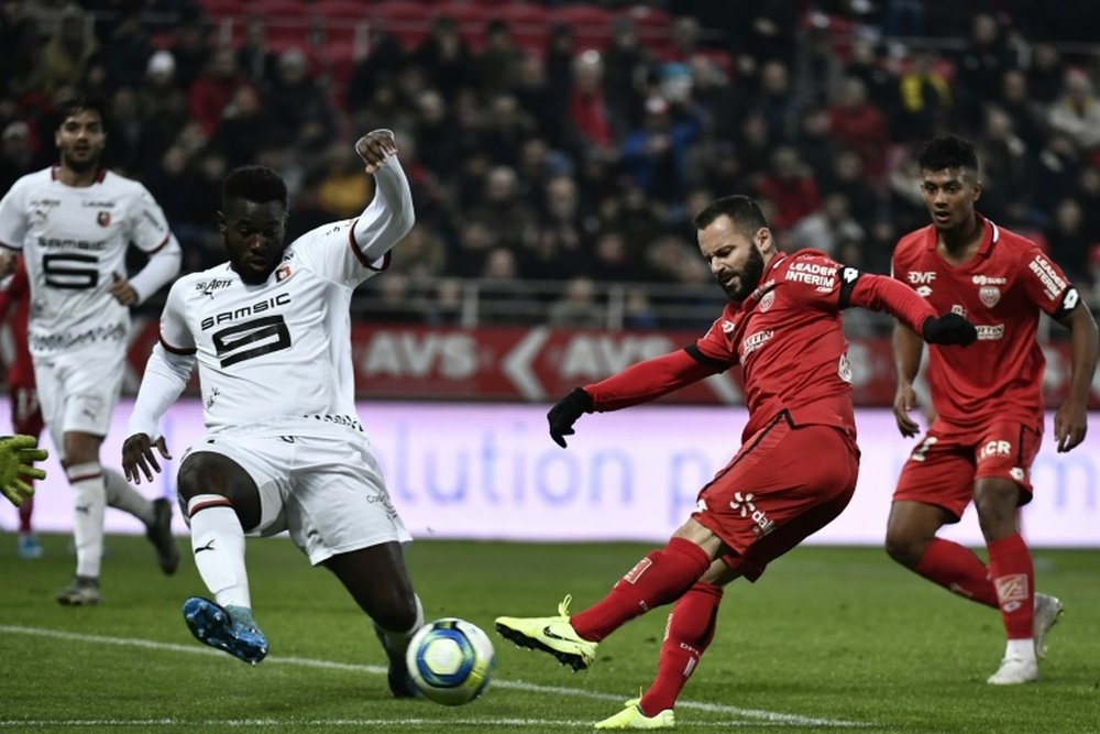 Rennes cède sur la fin à Dijon. AFP