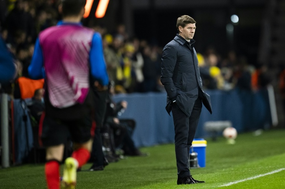 Premières pour Gerrard et Xavi, retrouvailles en Italie. AFP