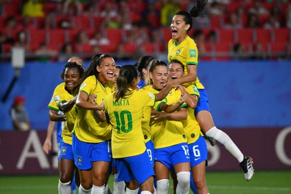 Au Brésil, le foot féminin cartonne à la télé. AFP
