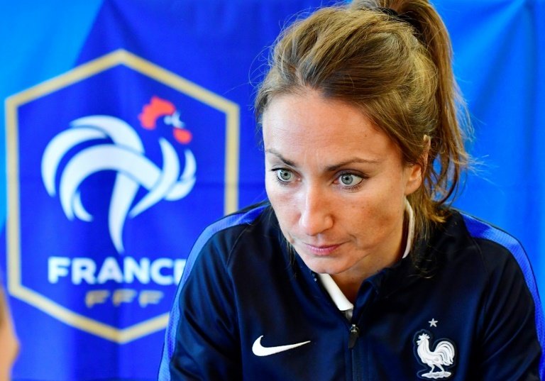 Bleues, Thiney: 