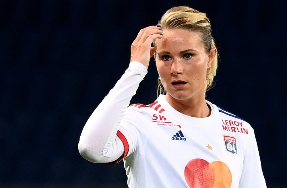 Lésion musculaire pour Amandine Henry