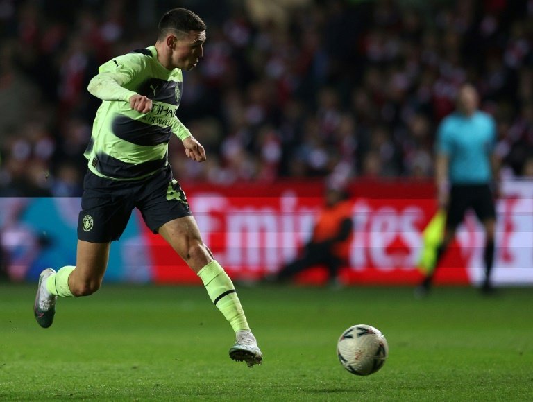 Coupe d'Angleterre: Leicester surpris, City assure. AFP