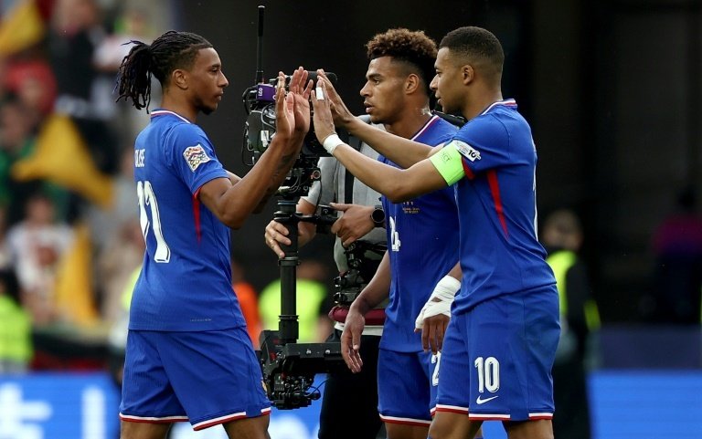 Les Bleus sauvent l'honneur grâce à Mbappé en Ligue des Nations