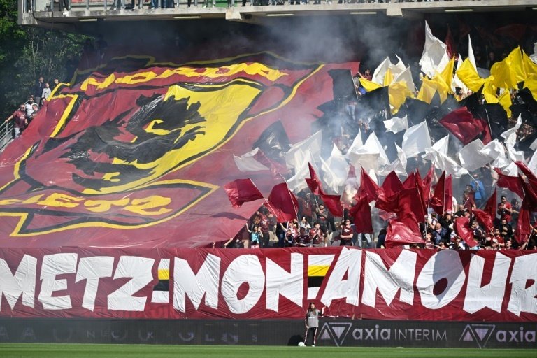 Grâce à un but inscrit quelques minutes avant le coup de sifflet final, Metz l'a emporté au Stade Saint-Symphorien face à Dunkerque (1-0) pour obtenir son billet pour les barrages d'accession à la Ligue 1.