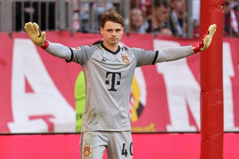 Jonas Urbig dans les buts du Bayern. AFP